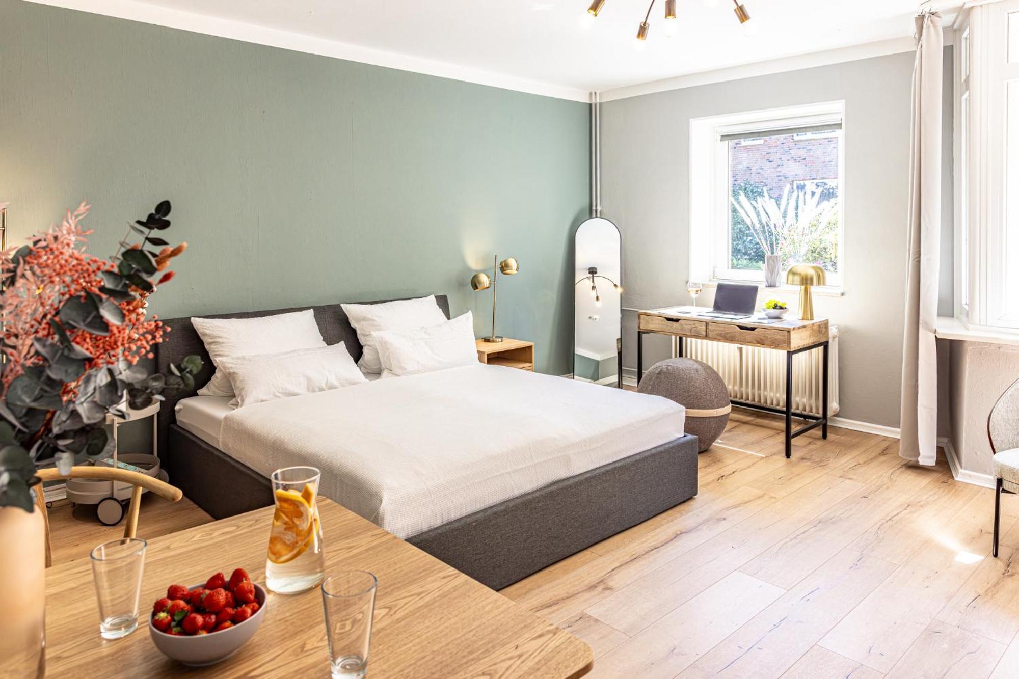 Have-A-Nice-Stay - Nahe Bahnhof Ahrensburg - 20 Minuten Nach Hamburg - Trotzdem Ruhig Gelegen - 6 Minuten Zu Fuss Ins Zentrum Ahrensburg - Modern Eingerichtet Eksteriør billede